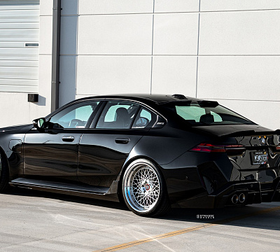 Фото дисков Strasse Wheels SC20 Track на BMW 5/M5 (G60/G90)