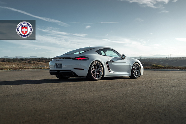 Фото дисков HRE P111SC Сатиновый тонированный лак на Porsche Cayman II