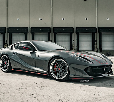 Фото дисков Strasse Wheels SV4 Deep Concave FS на Ferrari 812