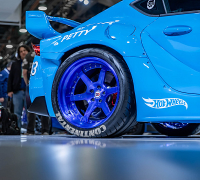 Фото дисков HRE C106 на Toyota Supra A90