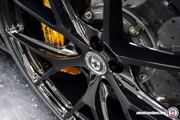 Фото дисков HRE P101 Черный глянец на Mercedes-Benz SLS AMG