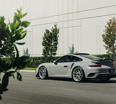 Фото дисков Anrky AN12 на Porsche 911 VII