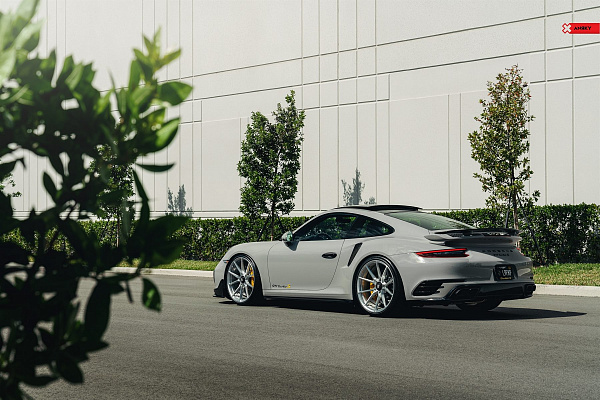 Фото дисков Anrky AN12 Глянцевый лак на Porsche 911 VII