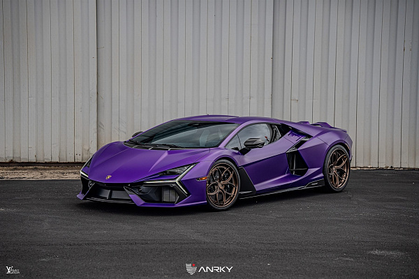 Фото дисков Anrky S3-X0 Глянцевая бронза на Lamborghini Revuelto