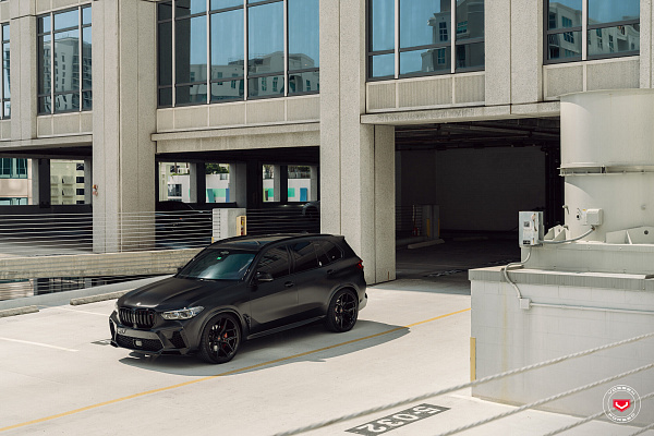 Фото дисков Vossen EVO-4 Черный глянец на BMW X5/X5 M (G05/G18/F95)