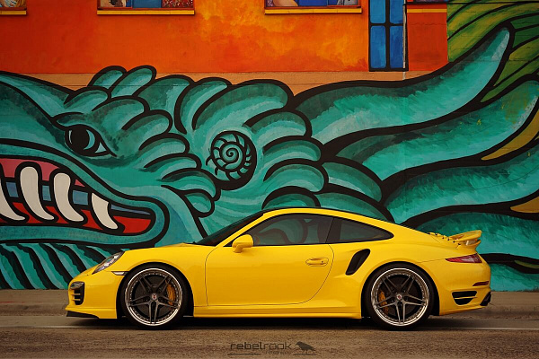 Фото дисков HRE S107 Глянцевый графит на Porsche 911 VII