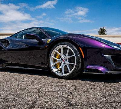 Фото дисков HRE P101 на Ferrari 488
