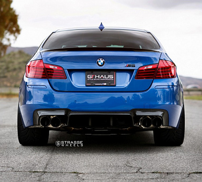 Фото дисков Strasse Wheels SM5R Deep Concave Monoblock на BMW 5/M5 (F10)