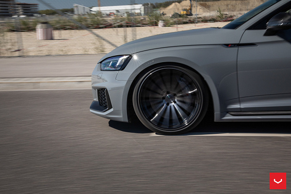 Фото дисков Vossen VFS-2 Глянцевый темный лак на Audi A/S/RS 5 (F5)