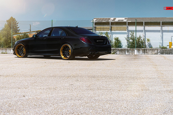 Фото дисков Anrky AN38 Черный глянец на Mercedes-Benz S-Class (W222, C217)