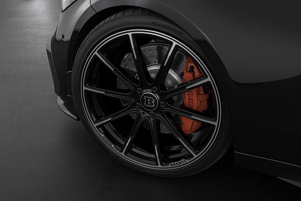 Фото дисков BRABUS Monoblock Z (Platinum Edition) Черный глянец на Mercedes-Benz C-Class (W206)