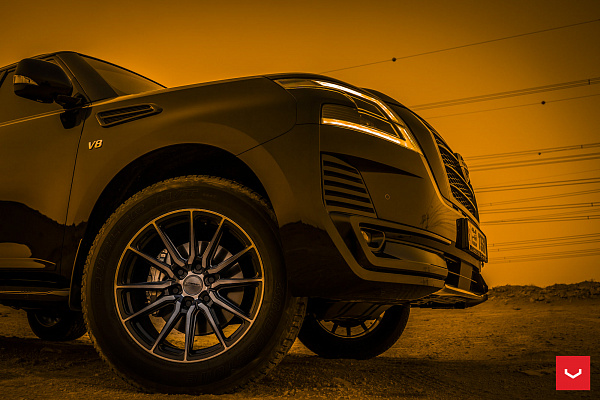 Фото дисков Vossen HF6-1 Глянцевый темный лак на Nissan Patrol VII