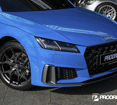 Фото дисков Vossen HF-5 на Audi TT (8S)