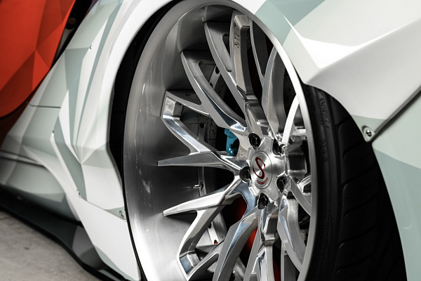 Фото дисков Savini SV83 Глянцевый лак на BMW i8