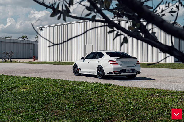 Фото дисков Vossen HF-5 Черный глянец на Genesis G70