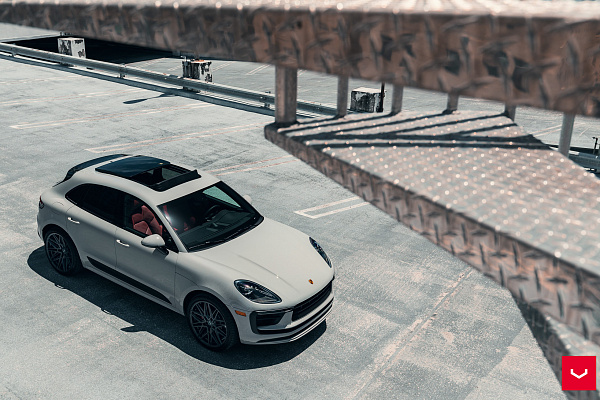 Фото дисков Vossen HF-7 Сатиновый графит на Porsche Macan I