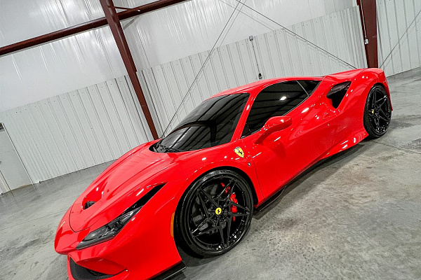 Фото дисков Anrky S1-X3 Черный глянец на Ferrari F8