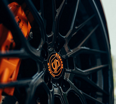 Фото дисков Strasse Wheels SV10M Deep Concave FS на Lamborghini Huracan