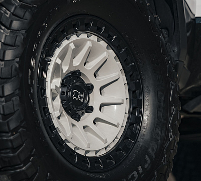 Фото дисков Black Rhino BARRAGE на Ram 1500 V