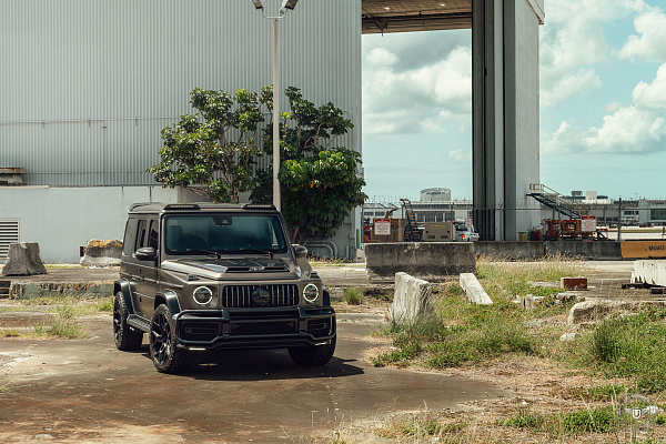 Фото дисков Vossen UV-4 Черный сатин на Mercedes-Benz G-Class III