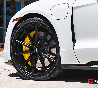 Фото дисков Vossen HF-3 на Porsche Taycan I