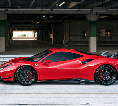 Фото дисков Strasse Wheels SV5 Deep Concave FS на Ferrari 488