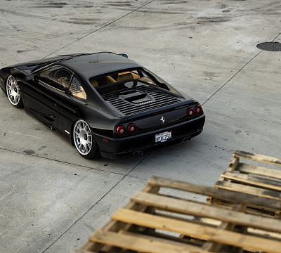 Фото дисков Rotiform TUF-R на Ferrari F355