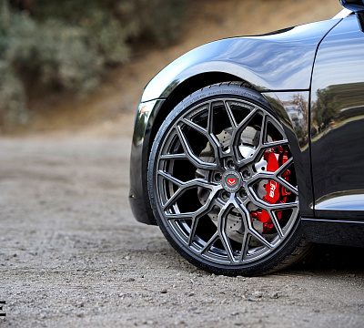 Фото дисков Vossen S17-01 на Audi R8 (Typ 42)
