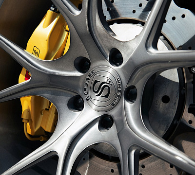 Фото дисков Strasse Wheels SM5R Deep Concave Monoblock на Audi R8 (4S)