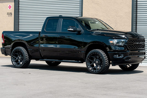Ram 1500 V