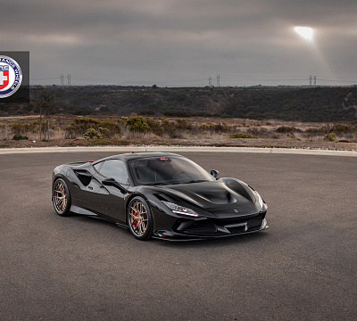 Фото дисков HRE S101SC на Ferrari F8