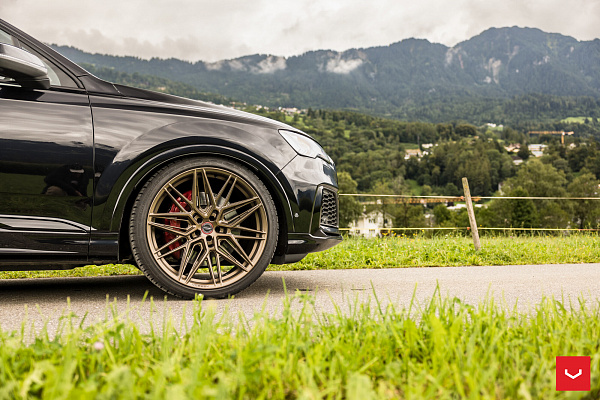 Фото дисков Vossen HF-7 Сатиновая бронза на Audi Q7 (4M)