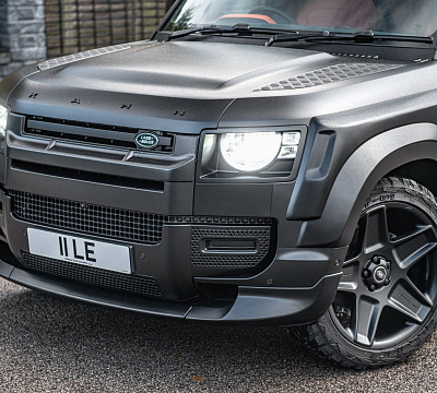 Фото дисков Kahn Mondial Retro RS на Land Rover Defender II