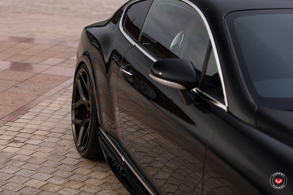 Фото дисков Vossen CG-205 Черный глянец на Bentley Continental GT II