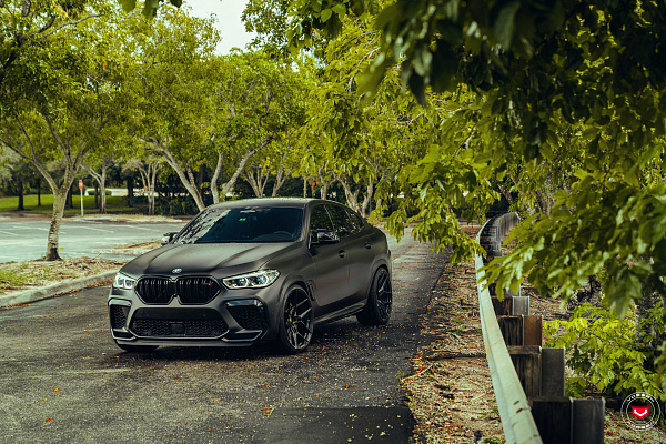 Фото дисков Vossen EVO-4 Черный глянец на BMW X6/X6 M (G06/F96)