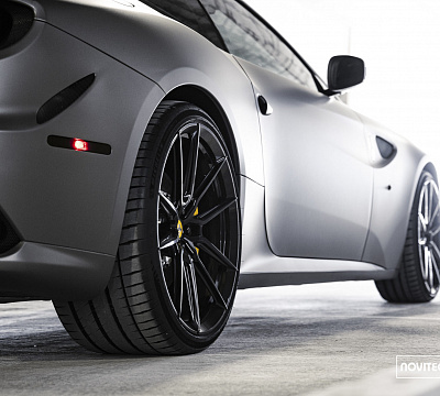 Фото дисков NOVITEC NF8 на Ferrari GTC4Lusso