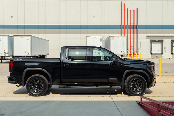Фото дисков 4PLAY 4P80R  на GMC Sierra IV