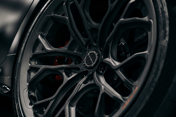 Фото дисков Brixton Forged PF14 R / RS Сатиновый темный лак на BMW 8/M8