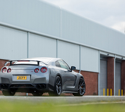 Фото дисков Vossen VFS-6 на Nissan GT-R