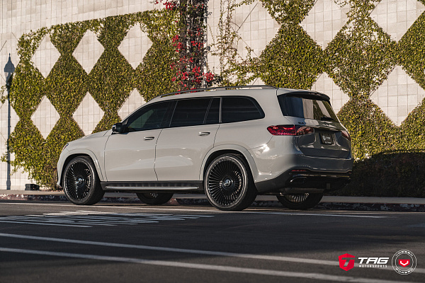 Фото дисков Vossen S17-16 Черный глянец на Mercedes-Benz GLS (X167)