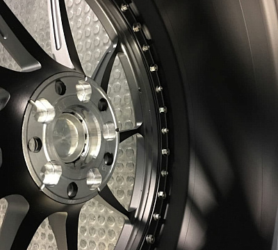 ADV.1 ADV10R M.V2 CS