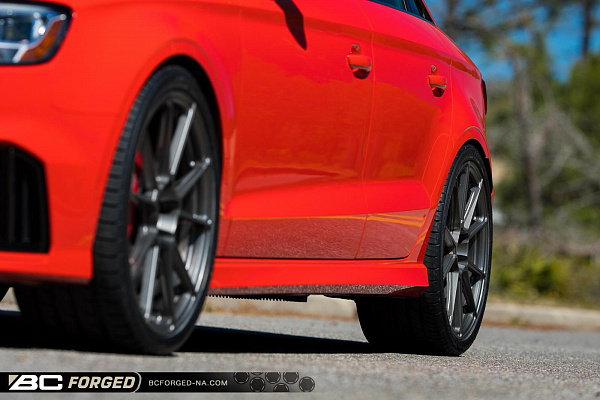 Фото дисков BC Forged EH182 Матовый графит на Audi A/S/RS 3 (8V)