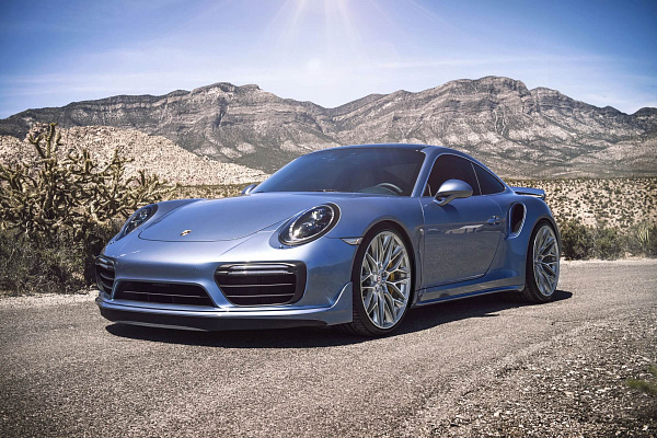 Фото дисков HRE P200 Глянцевый лак на Porsche 911 VII
