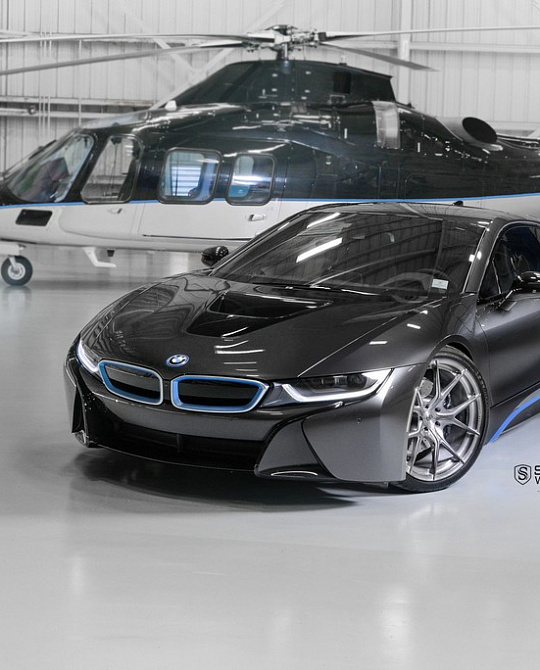 Фото дисков SM5R Deep Concave Monoblock Сатиновый темный лак на BMW i8