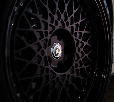 Фото дисков HRE 501 на Mercedes-Benz E-Class (W213, S213, C238)