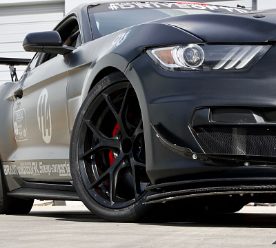 Фото дисков MRR FS06 на Ford Mustang VI
