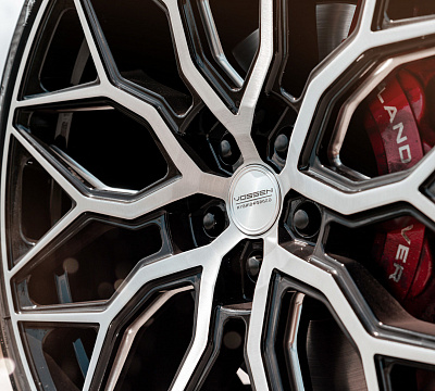 Фото дисков Vossen HF-2 на Land Rover Range Rover Sport II