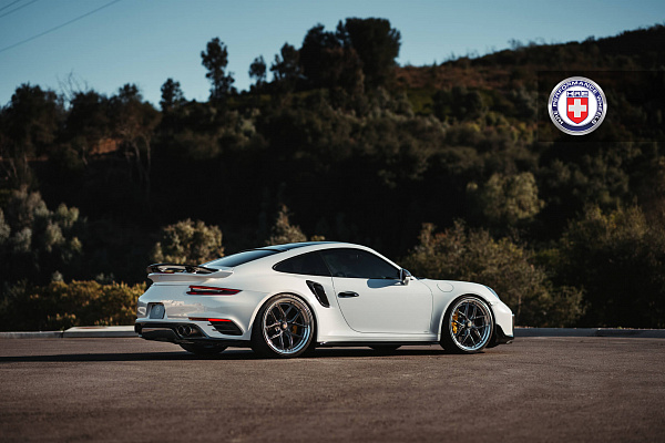 Фото дисков HRE S101SC Глянцевый темный лак на Porsche 911 VII