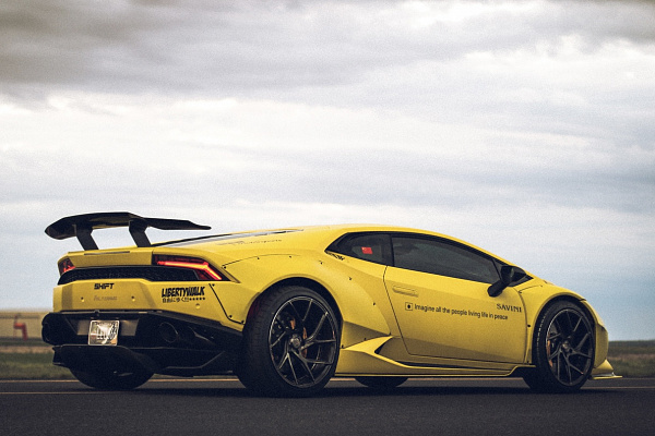 Фото дисков Savini SV67 Сатиновый темный лак на Lamborghini Huracan