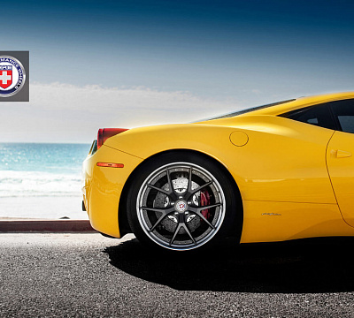 Фото дисков HRE S101 на Ferrari 458